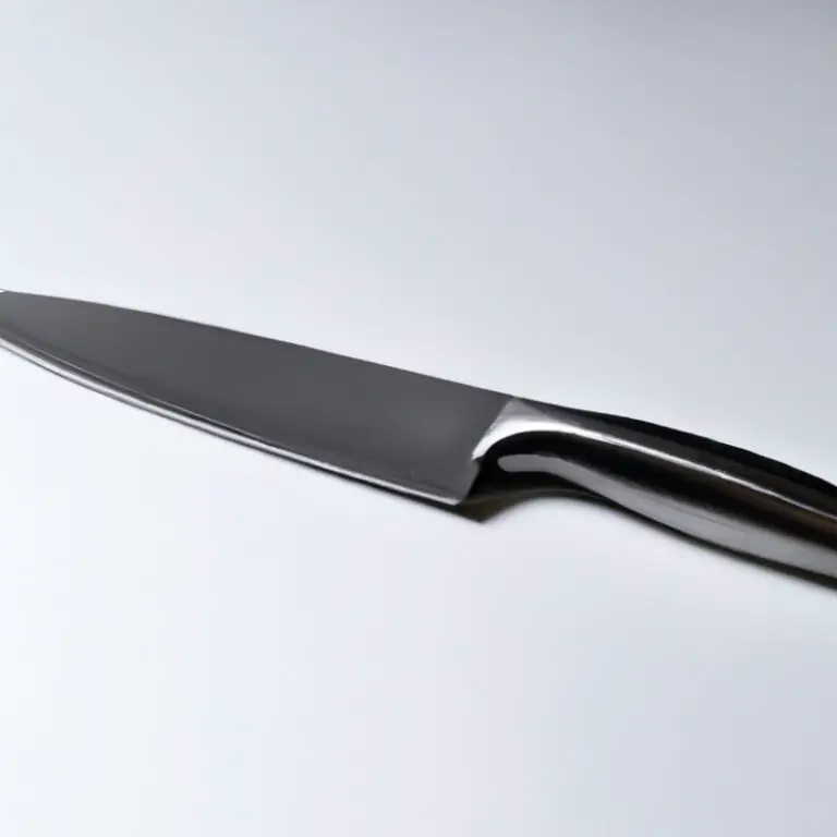 Importance And Materials Of Knife Blade Guards For Santoku Knives – Safeguard Your Blade!