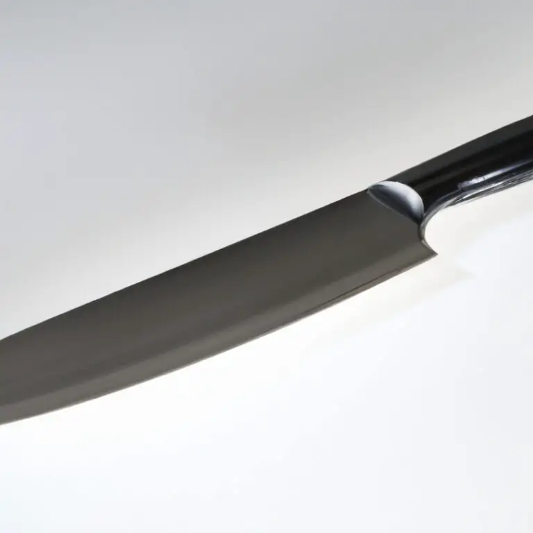 What Are The Recommended Materials For a Santoku Knife? Essential Guide