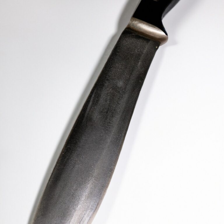 How Does Knife Steel Affect Edge Retention On Serrated Knives?